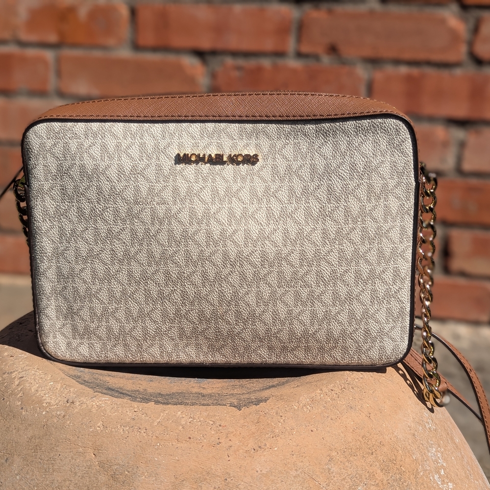 Michael Kors Jet Set Large Printed Logo Crossbody Bag